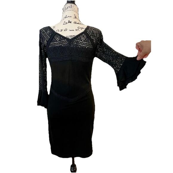 FREE PEOPLE BODYCON DRESS CROCHET LACE BLACK SZ M BELL SLEEVE GOTHCORE WHIMSICAL - Picture 13 of 16